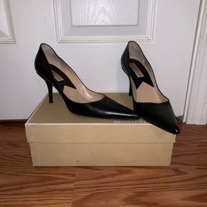 Authentic Michael Kors Calf Leather Pointed Heels